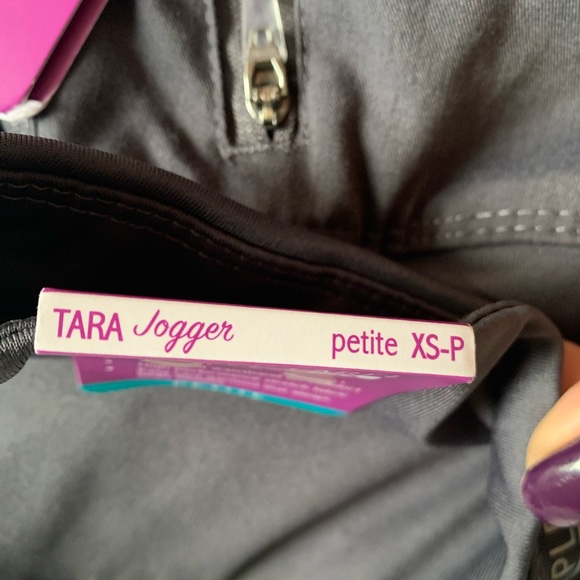 NWT Healing Hands Scrub Pants - Picture 3 of 3